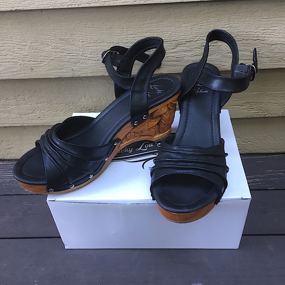 Lucky Lou Souvenir Tiki Ankle Strap Black 10